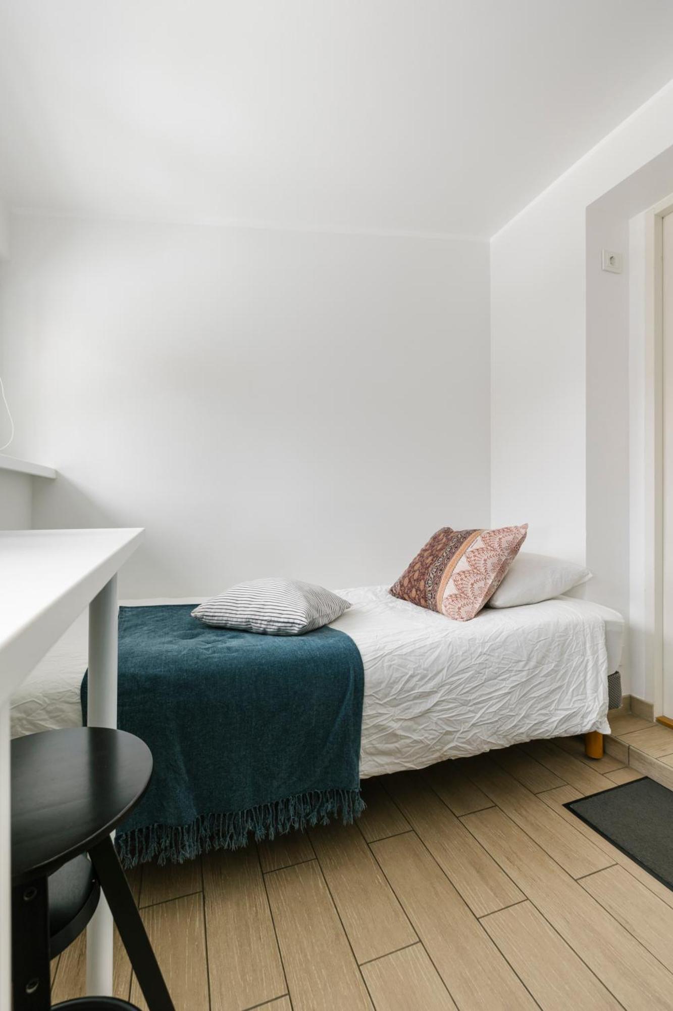 Apartment For One - Grey *